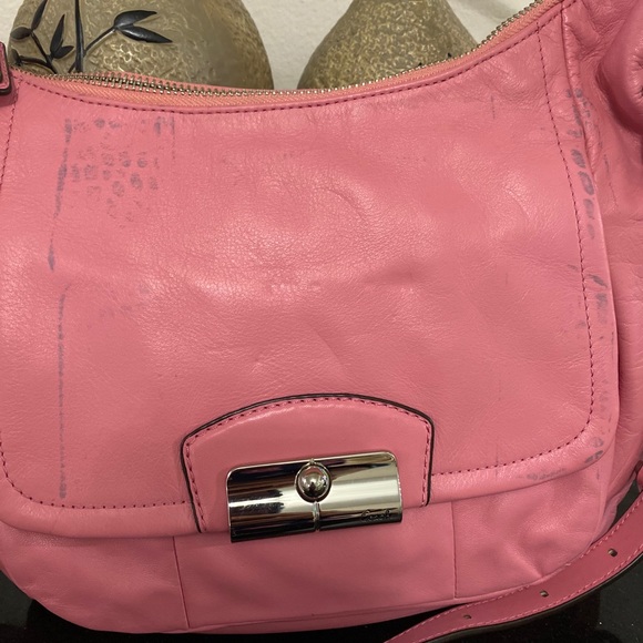 Coach Genuine soft Leather pink bag - Picture 3 of 14